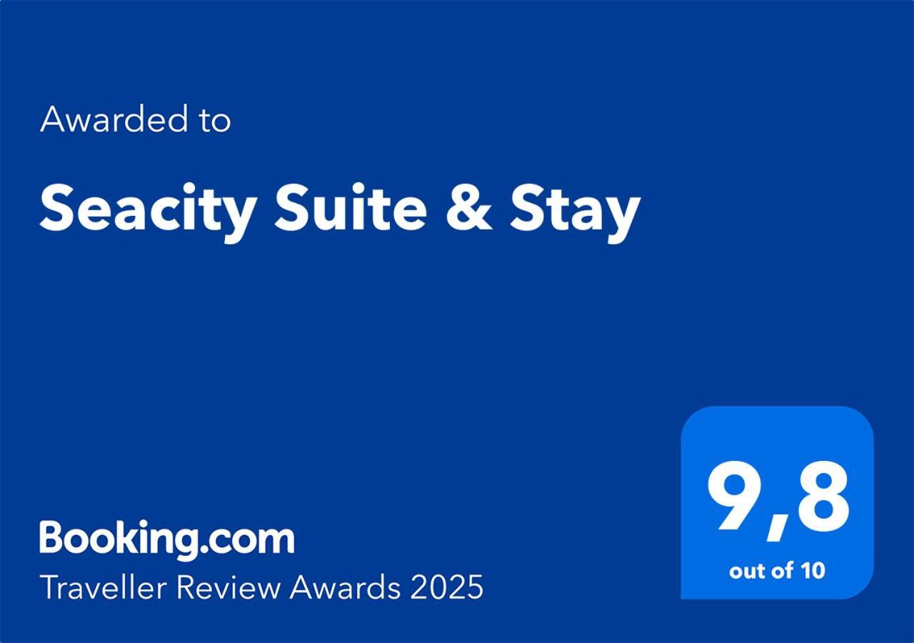 Seacity Suite & Stay Монополи Екстериор снимка